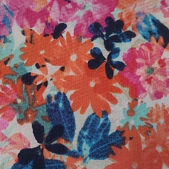 🌺 J.Crew Watercolor Floral Flat Front Shorts – Womens Size 0 – Resort Vacation - Picture 17 of 17